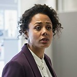Nina Toussaint-White